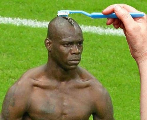 マリオ バロテッリ サッカー イタリア代表 Acミラン所属 のコラが 世界中で人気 画像 40枚 テレビドラマ 視聴率 その他 気になる芸能データ マリオ バロテッリ サッカー イタリア代表 Acミラン所属 のコラが 世界中で人気 画像 40枚 テレビドラマ 視聴率 その他 気になる芸能データ