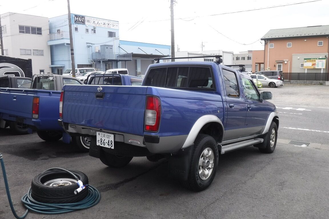 後期型ダットラの中古車を見にいく ダットラめざせ61万