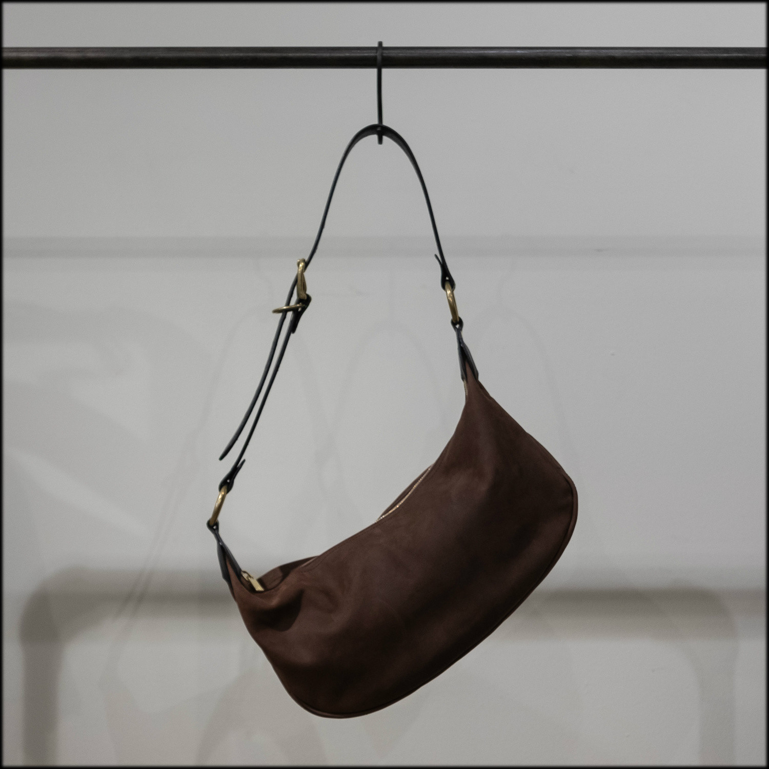 NEW ITEM / THE WONDER LUST : SIXX BLOG 