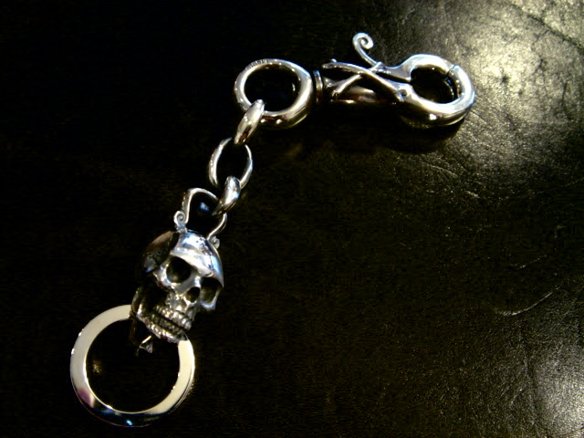 アージェントグリーム リキッド キーチェーン Argent Gleam ROIST