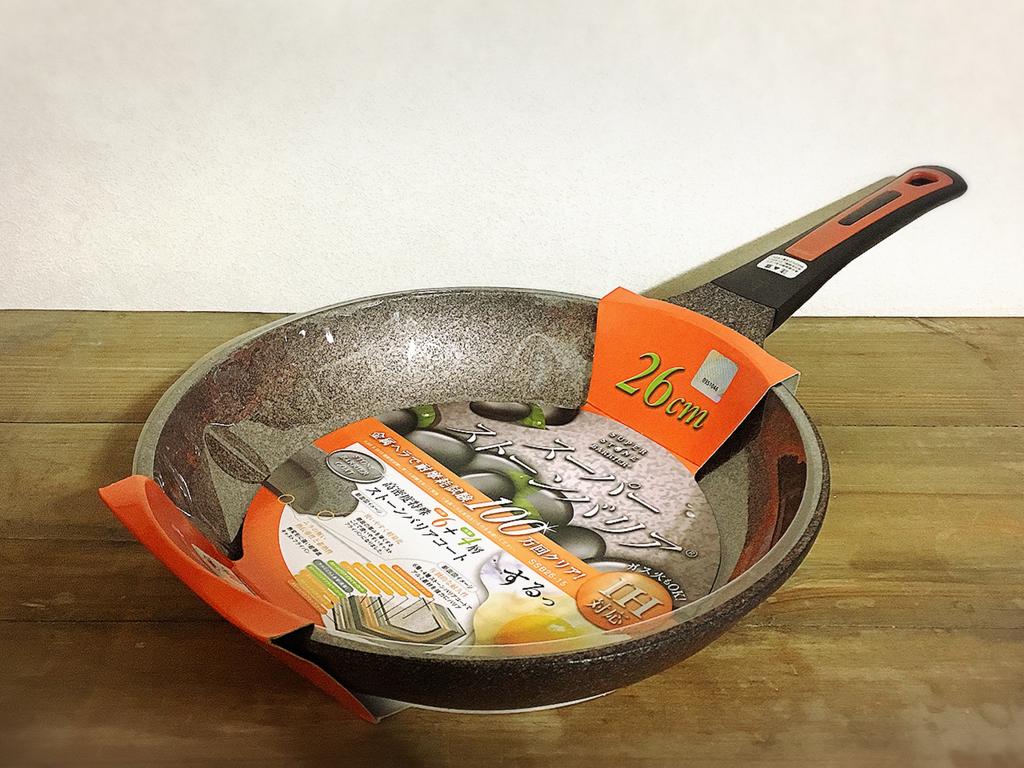 第一印象 スーパーストーンバリアフライパンを買ってみた 雪