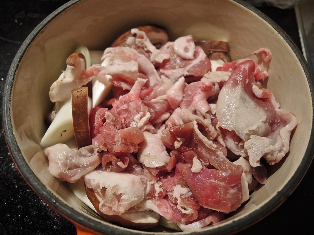 終電ごはん 再現レシピ 豚肉のすき焼き風うどんは 旨くて簡単 雪