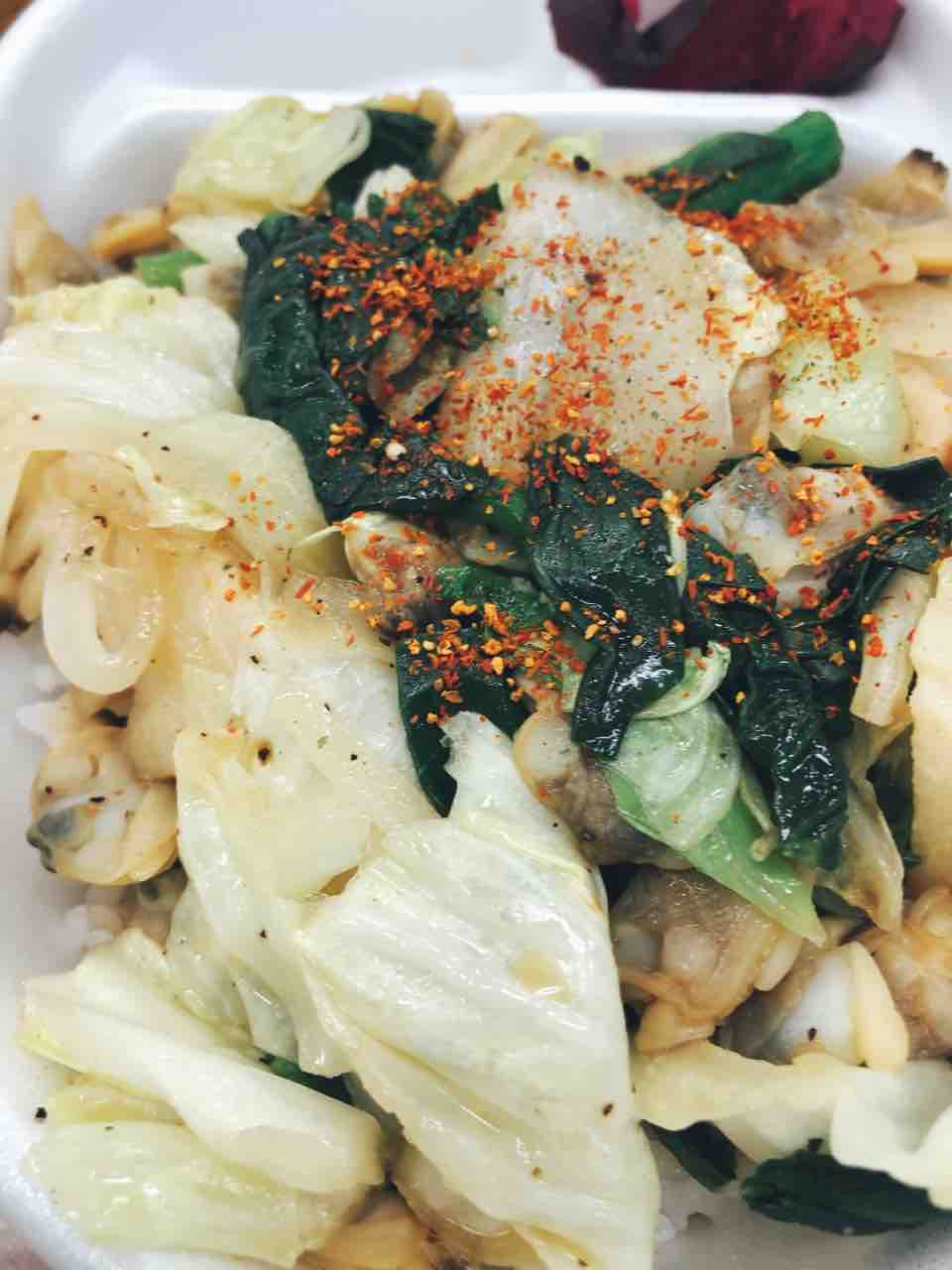 あさりと春野菜のバター醤油丼に 冷やしとり肉坦々まぜそば それから ケン玉現象2021閉幕日 手作りおやつは ベジパンケーキを完全オリジナルで作ったよ ブログ太郎丸