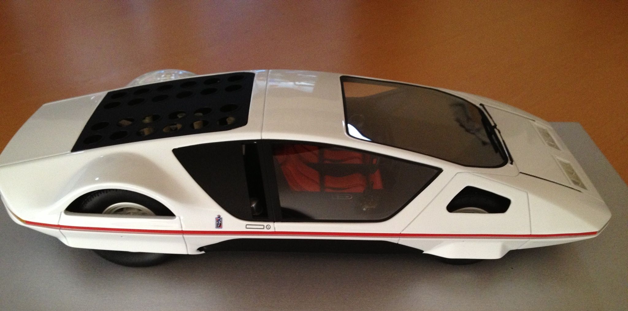 フェラーリpf512sモデューロ 昭和特撮模型倉庫