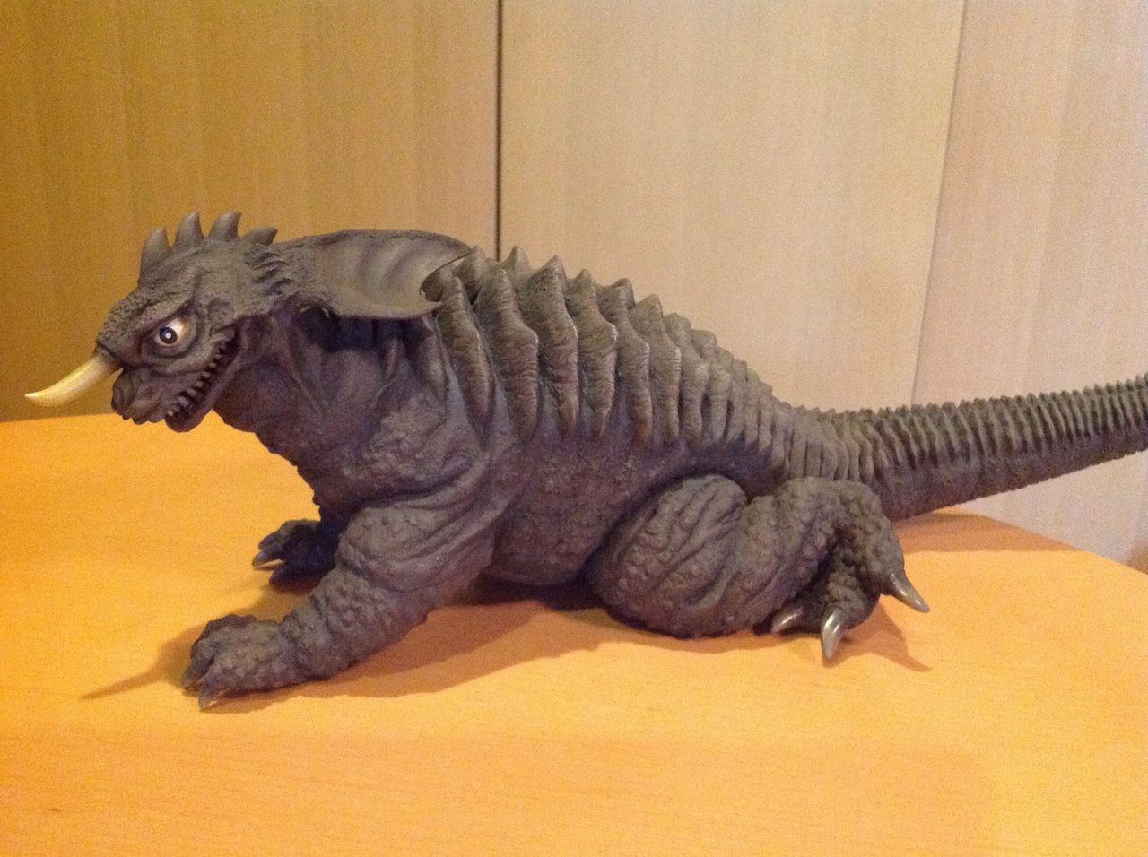 ウェーブの地底怪獣パラゴンです : 昭和特撮模型倉庫