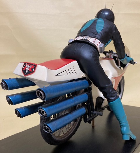 モデルレビュー第38弾】レインボー造型企画 1/5 仮面ライダー旧1 モデルレビュー第38弾】レインボー造型企画 1/5 仮面ライダー旧1