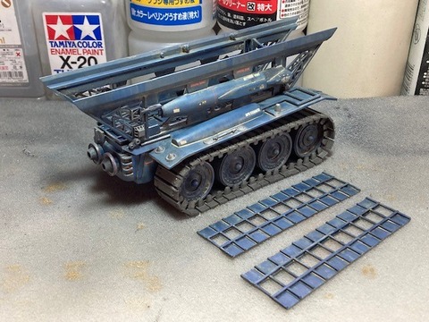 【未開封新品】アオシマ サンダーバード プラモデル 2点　1号・モグラタンク 1/72 ジェットモグラ 電動モデル｜株式会社 青島文化教材社
