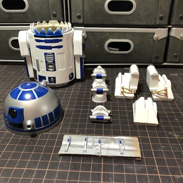 海洋堂 1/6 R2-D2 ソフビキット スターウォーズ STAR WARS ソフビキット】海洋堂 R2-D2製作記② | 傾奇車コレクティブル －かぶき