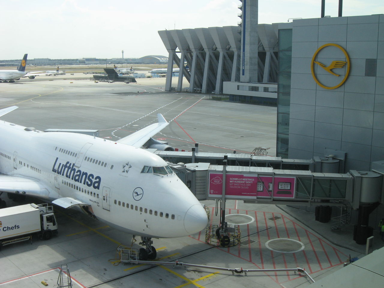 ドイツ税関の正しい通過方法について Ske48とエアバスa380超絶推し男のblog ドイツ税関の正しい通過方法について Ske48とエアバスa380超絶推し男のblog