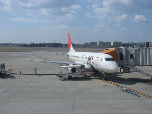 アボガドじゃねーし・・・～J-AIRのエンブラエルERJ170でSKE48の