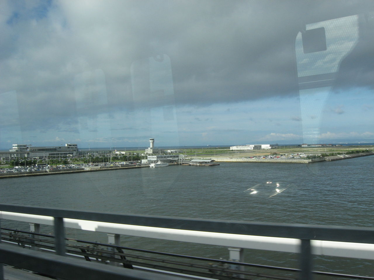 ドレミファ音痴 ソラシドエア23便で夏本番の那覇空港へ 前編 Ske48とエアバスa380超絶推し男のblog