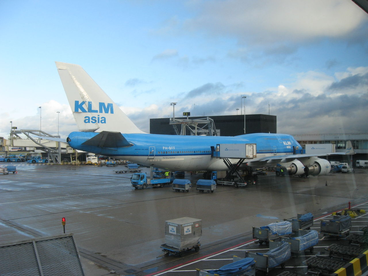 KLMオランダ航空のボーイングB747-400が日本路線から撤退 : SKE48と