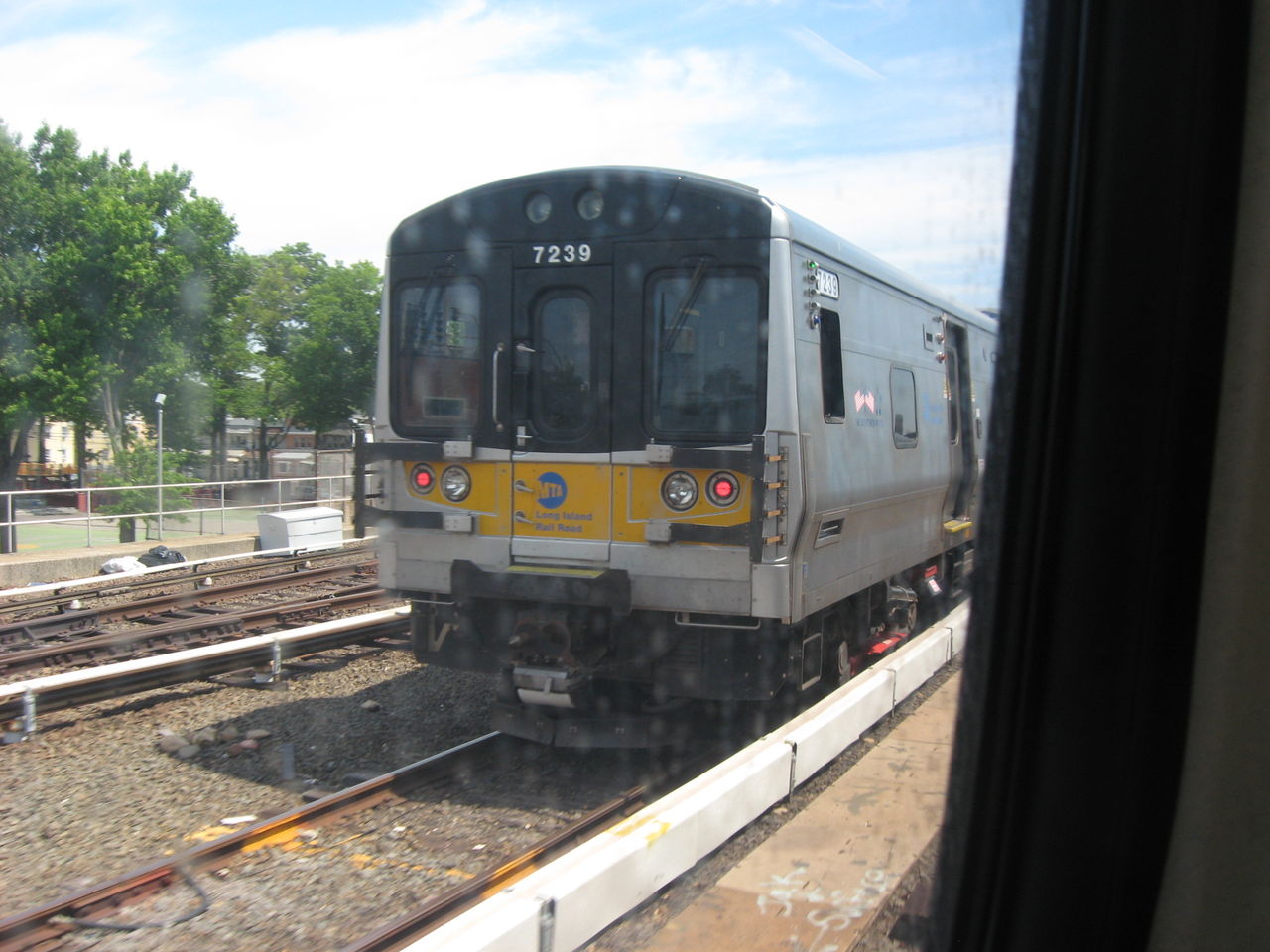 ウエストサイド ストーリー ロングアイランド鉄道の電車でマンハッタンへ Ske48とエアバスa380超絶推し男のblog ウエストサイド ストーリー ロングアイランド鉄道の電車でマンハッタンへ Ske48とエアバスa380超絶推し男のblog