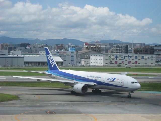 サンキュ 日本最初のボーイングb777 Anaのja8197号機とja8199号機