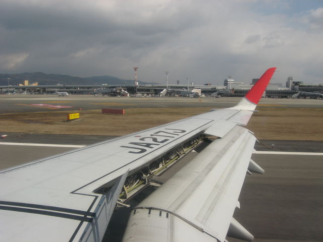 アボガドじゃねーし・・・~J-AIRのエンブラエルERJ170でSKE48の アボガドじゃねーし・・・~J-AIRのエンブラエルERJ170でSKE48の