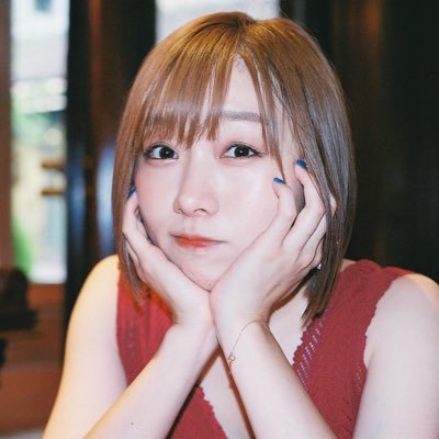 Lfp1m9o4_400x400