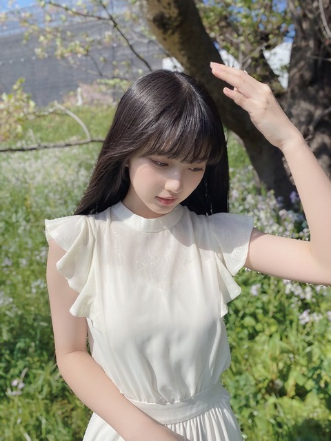 akI400001