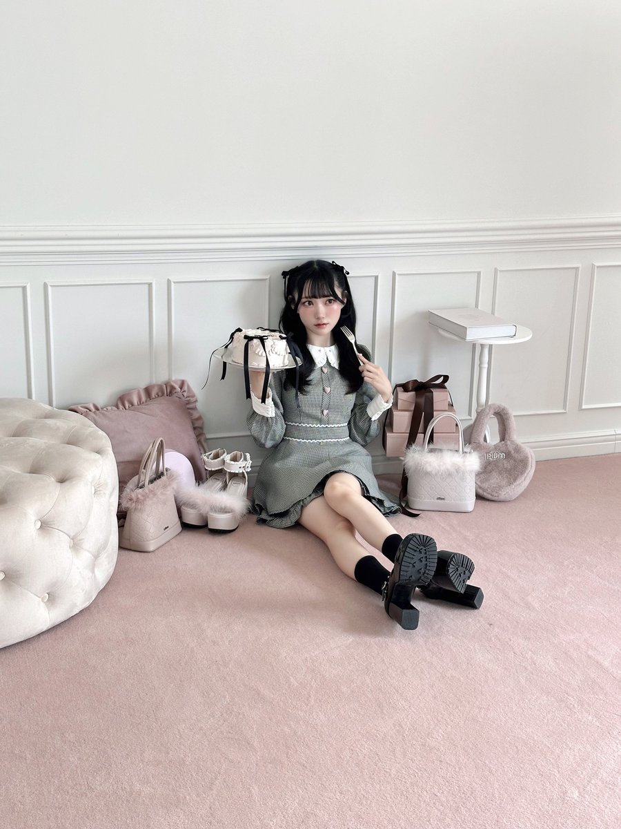 ノイミー] pium × 本田珠由記 コラボレーションアイテムの販売が決定