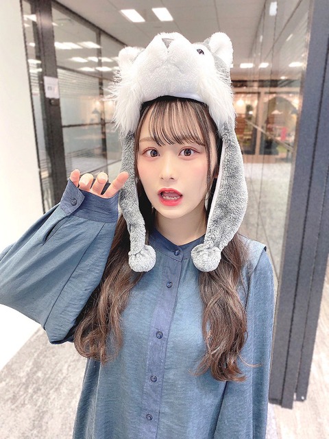 agO700018