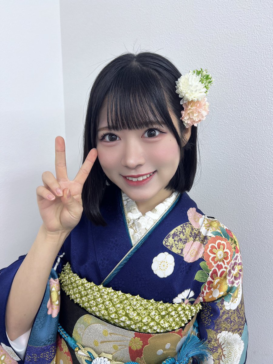 物販情報] ＝LOVE&≠ME&≒JOY 新グッズ発売（生写真セット（振袖2025