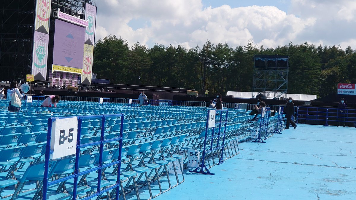 イコラブ イコノイフェス21 ステージセット 座席表 ノイミー イコラブ プレス イコラブまとめ