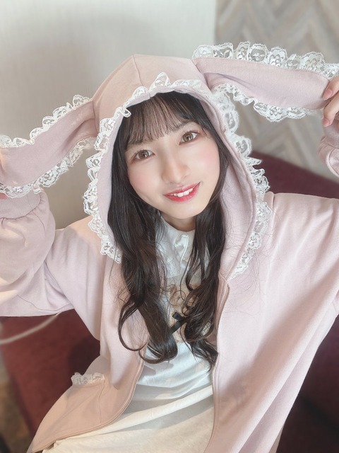 akO200003