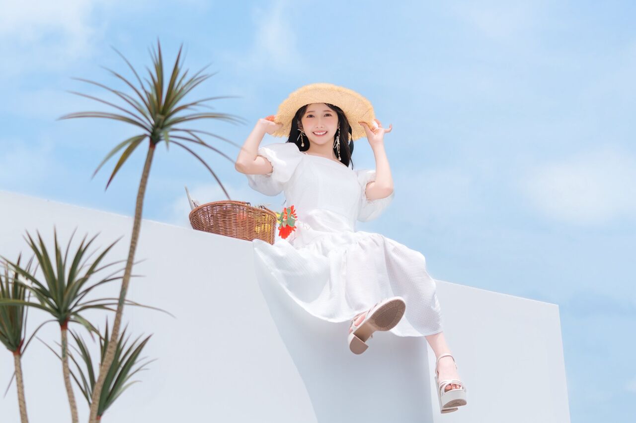 ノイミー] 谷崎早耶×WILLSELECTION『 2025 SUMMER COLLECTION