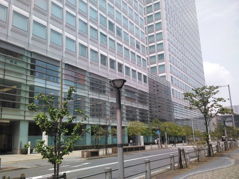 D78faSyUYAIcmU0