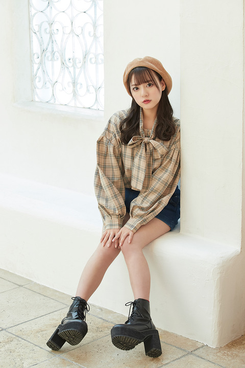 イコラブ] HUSTLE PRESS「=LOVE（イコールラブ）連載 なぎさでぽん