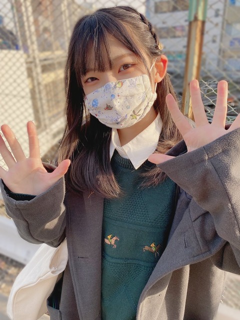 EpwKK3jVoAEuA_N
