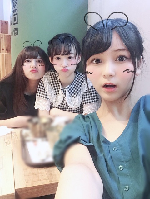 DkHzptqVAAI_08O