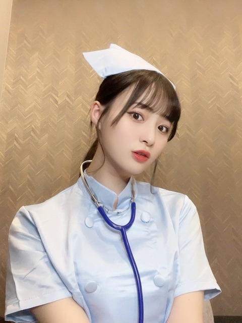 akB900010