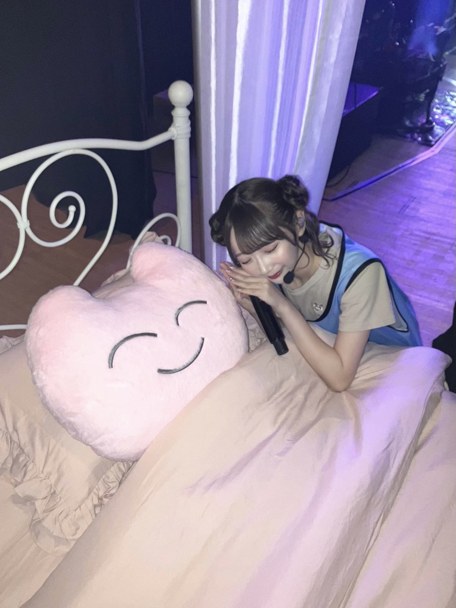 ノイミー] 谷崎早耶「お家にびっぐさやうさ来たよ」 : イコラブ
