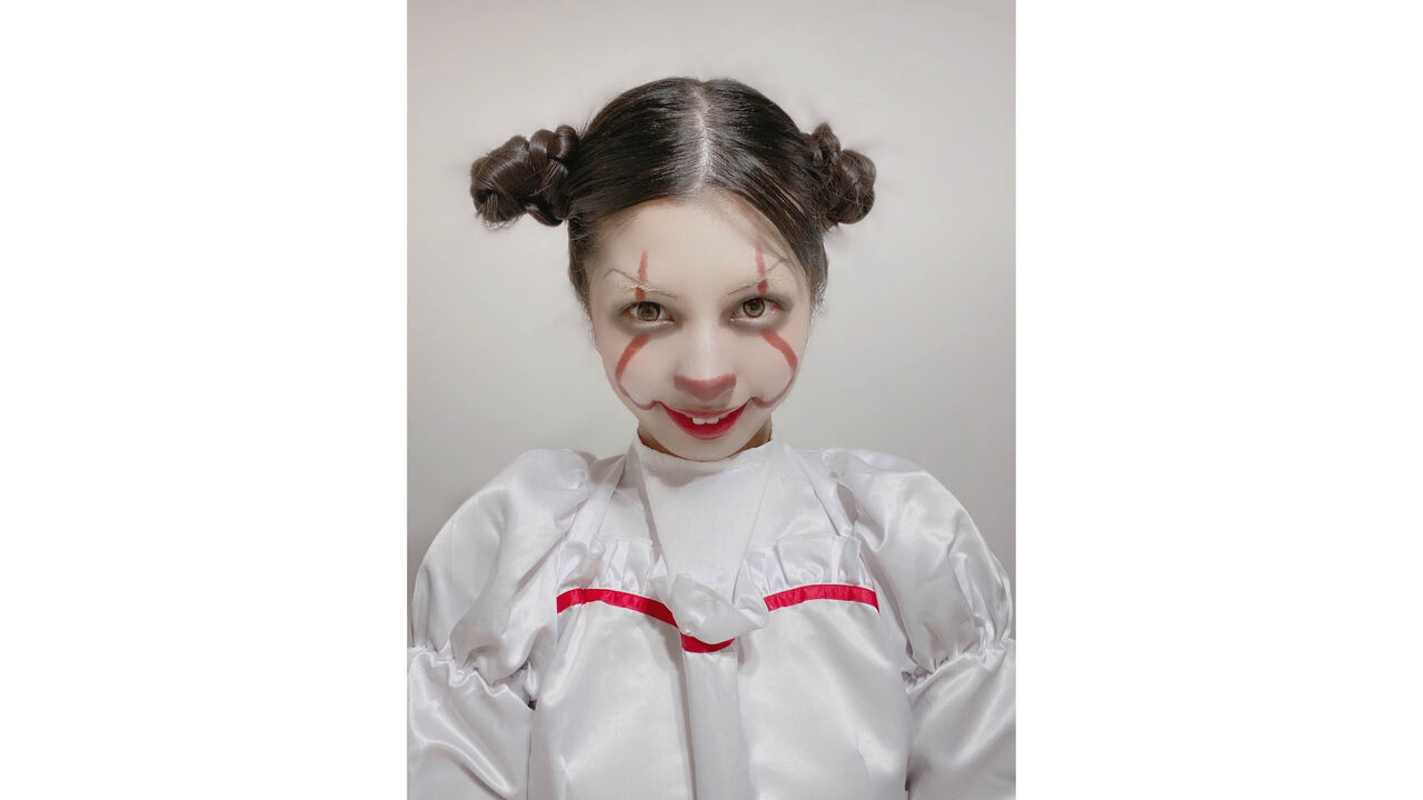 ノイミー 河口夏音の ホラー映画 It ペニーワイズのコスプレ のツイが ネットニュースに イコラブ プレス イコラブまとめ