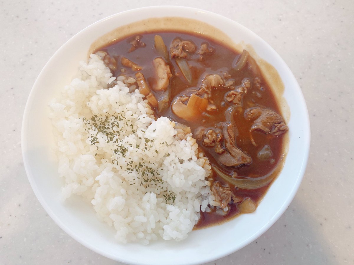 イコラブ 瀧脇笙古 みるてん いつも食べ物のツイートに いいね くれるの可愛い イコラブ プレス イコラブまとめ