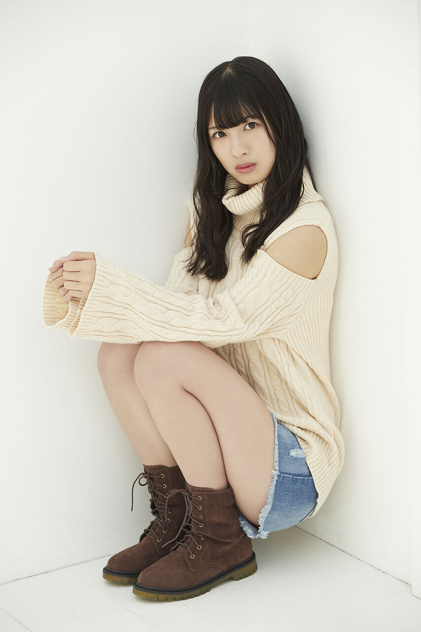 ノイミー] HUSTLE PRESSさん 河口夏音の画像を「U18 zero③」にて公開