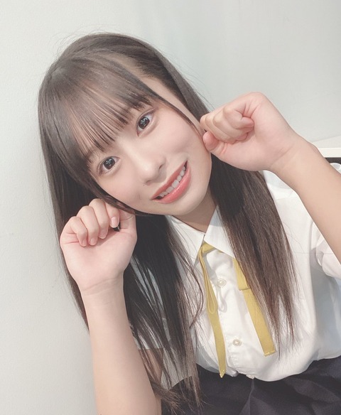 akB400025