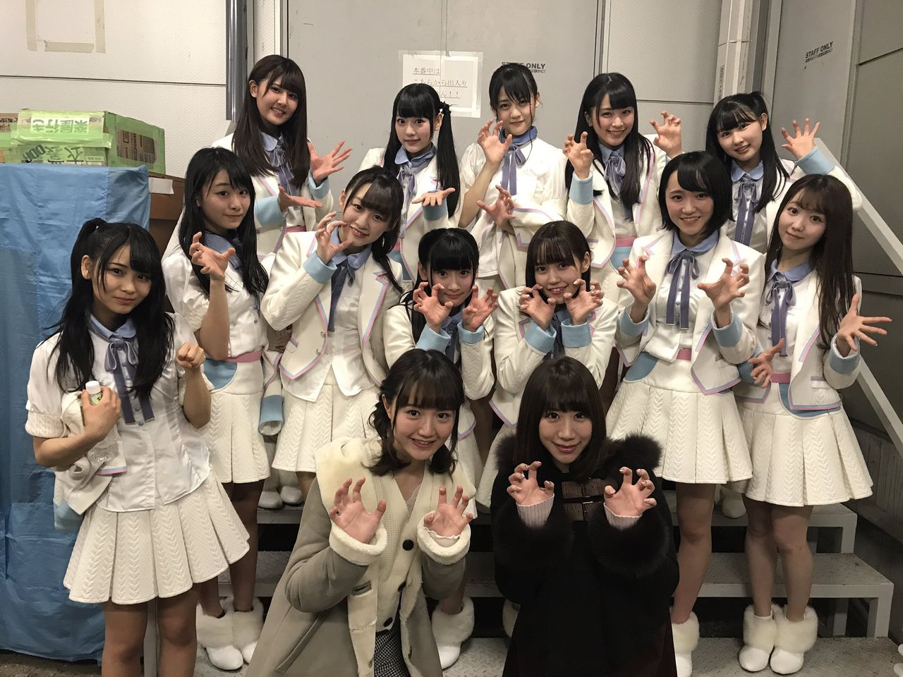 イコラブ 舞台３日目 夜 公演に けものフレンズ声優 サーバルキャット尾崎さん アライグマ小野さん が来てくださいました Love イコールラブ イコラブ プレス イコラブまとめ