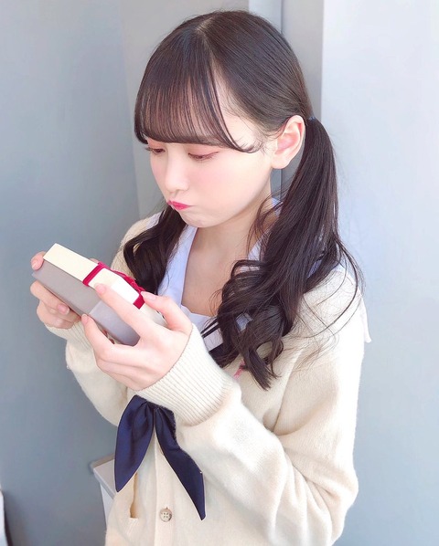 agK300010