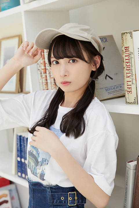 ノイミー] HUSTLE PRESS「≠ME（ノットイコールミー）連載 瞳美でポン