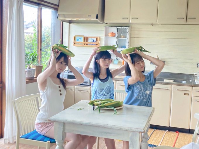≠ME 菅波美玲 谷崎早耶 尾木波菜 直筆サインチェキ ≠ME 菅波美玲 谷崎早耶 尾木波菜 直筆サインチェキ ノイミー] 尾木波