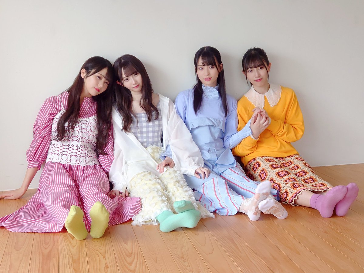 ノイミー] 尾木波菜・蟹沢萌子・谷崎早耶・冨田菜々風『 BRODY12月号