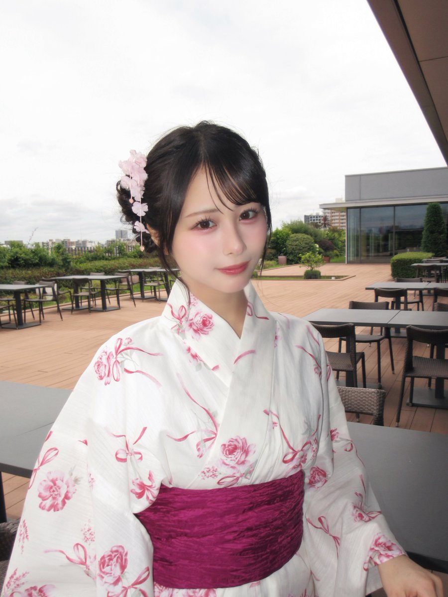 ノイミー] 『めざましテレビ』イマドキ 尾木波菜がこの夏着たい最新