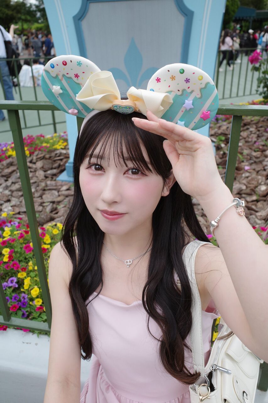 イコラブ] 山本杏奈、佐々木舞香とディズニーを満喫 “あんまい”の