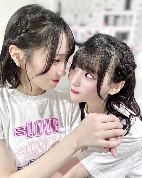 akB700013