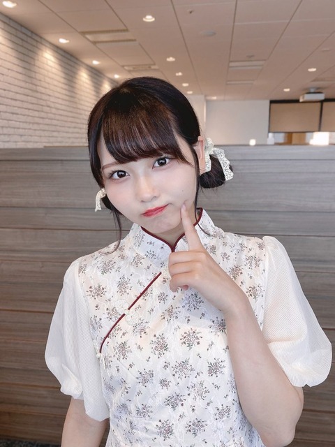 akO300011
