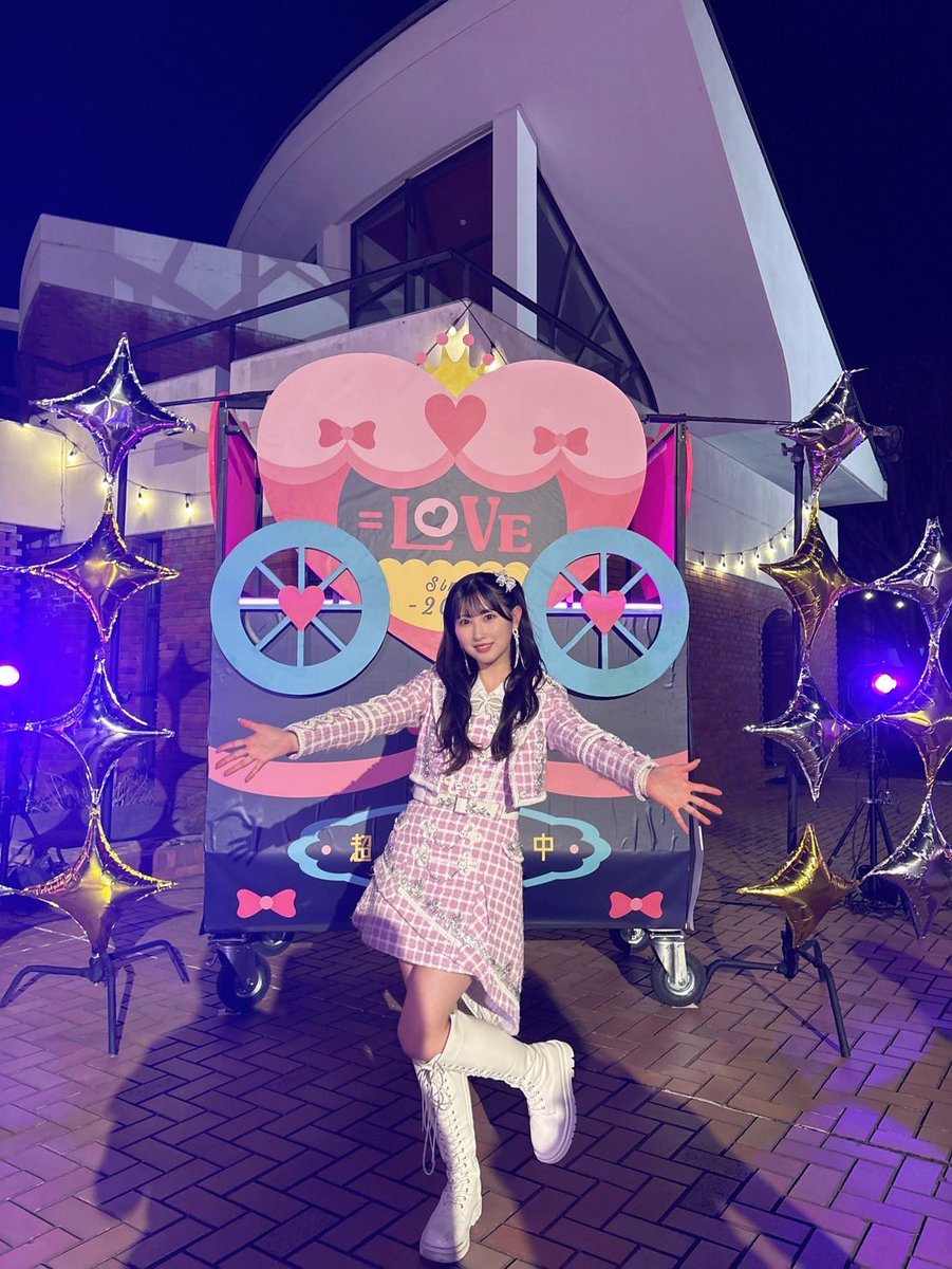 り*】様 =LOVE イコラブ 野口衣織 超特急逃走中 生写真 直筆 チュウ LOVE イコラブ 野口衣織 生写真 超特急逃走中① セミコンプ