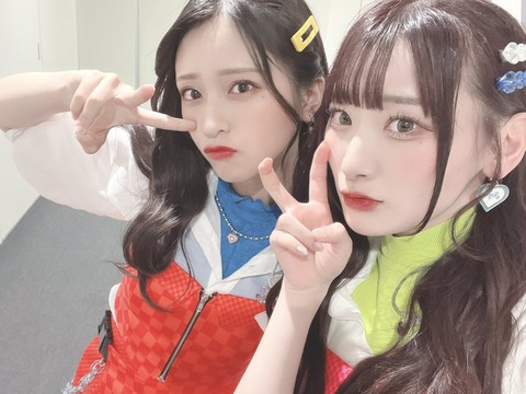 akB700014