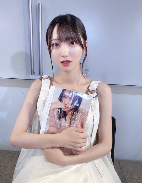 イコラブ] 8月2日 野口衣織ファースト写真集『君にしか教えない