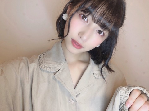 ノイミー] 蟹沢萌子「女の子ぽくしてみた 」 : イコラブ